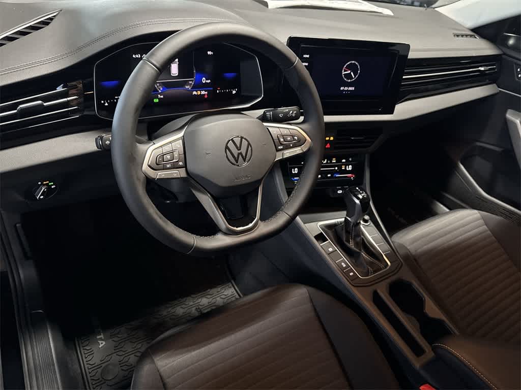 Thumbnail: 2025 Volkswagen Jetta - 13