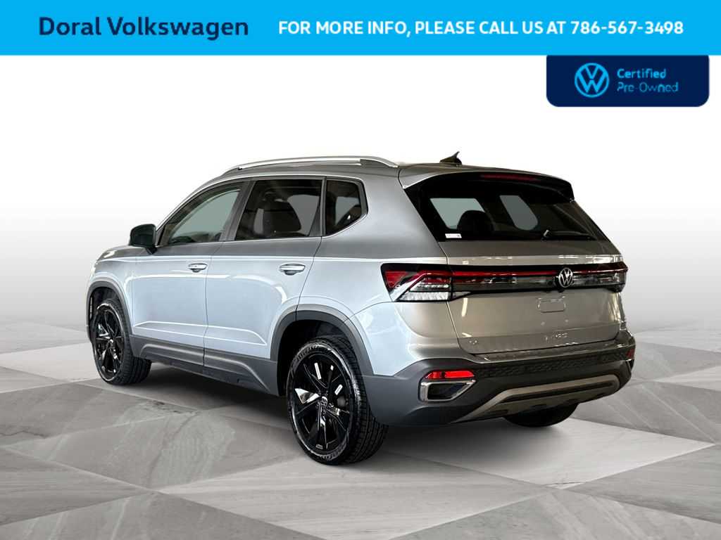 Thumbnail: 2025 Volkswagen Taos - 6
