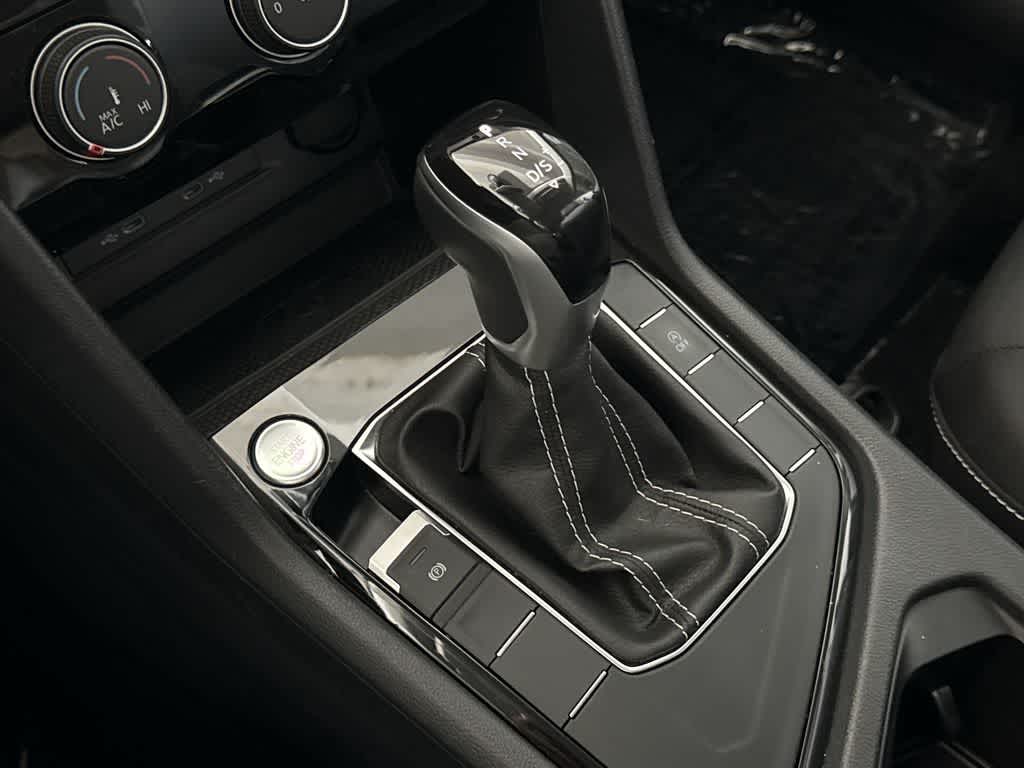Thumbnail: 2023 Volkswagen Taos - 21