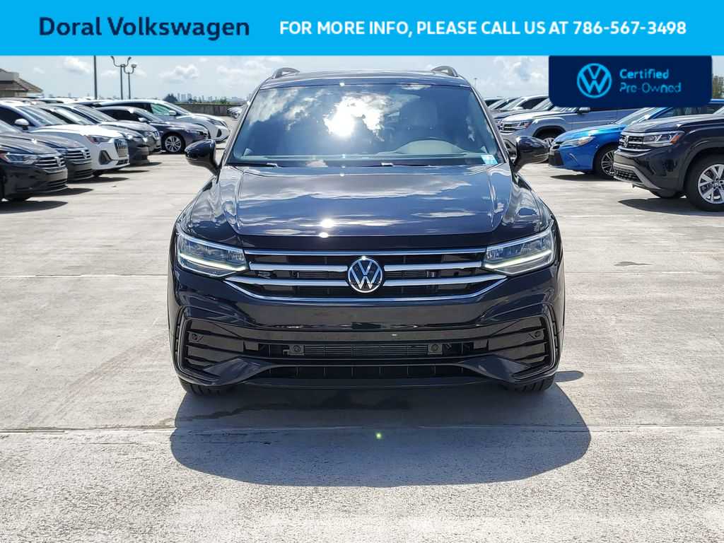 Thumbnail: 2023 Volkswagen Tiguan - 10