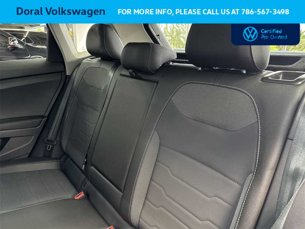 Thumbnail: 2025 Volkswagen Taos - 22