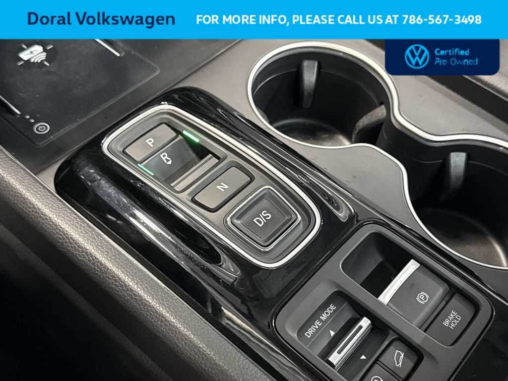 Thumbnail: 2024 Honda Pilot - 21