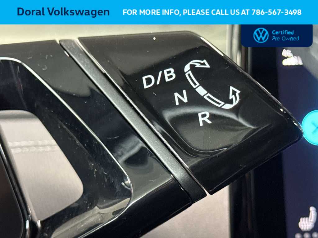 Thumbnail: 2023 Volkswagen ID.4 - 21