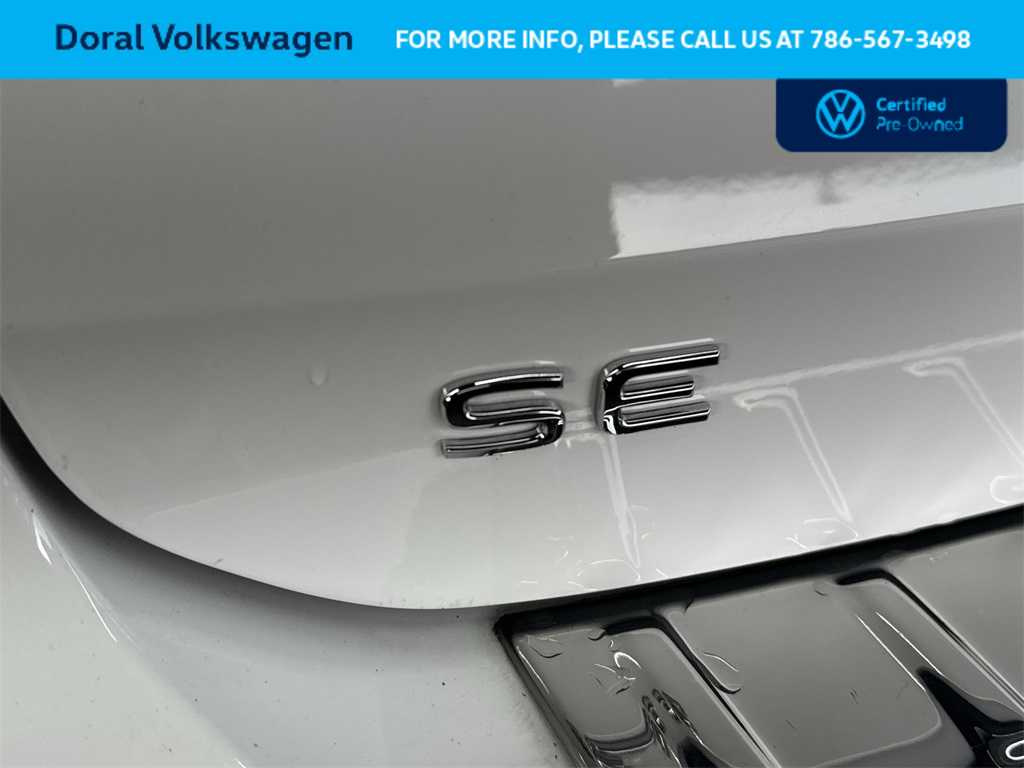 Thumbnail: 2025 Volkswagen Taos - 11