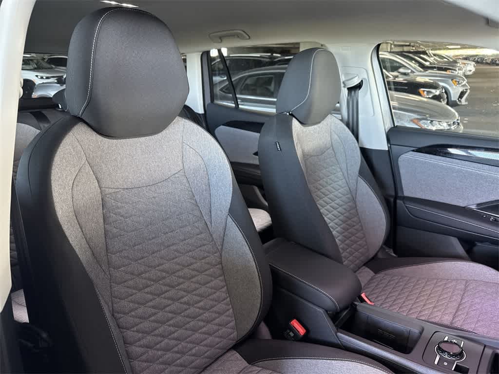 Thumbnail: 2026 Volkswagen Tiguan - 27