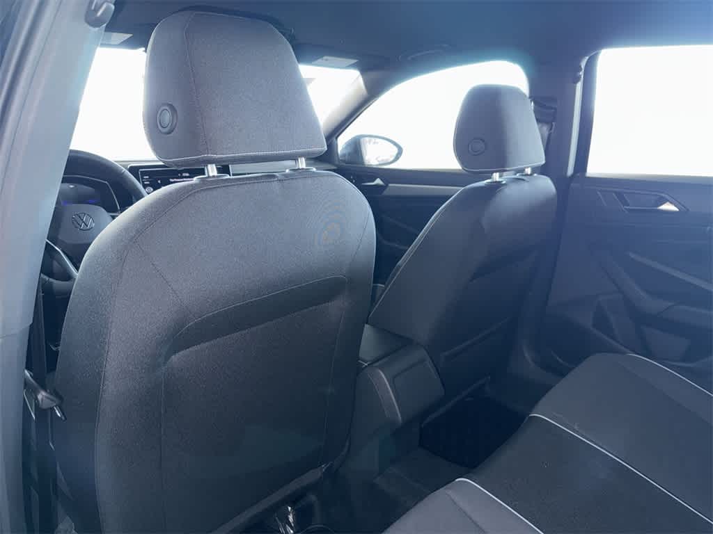 Thumbnail: 2026 Volkswagen Jetta - 23