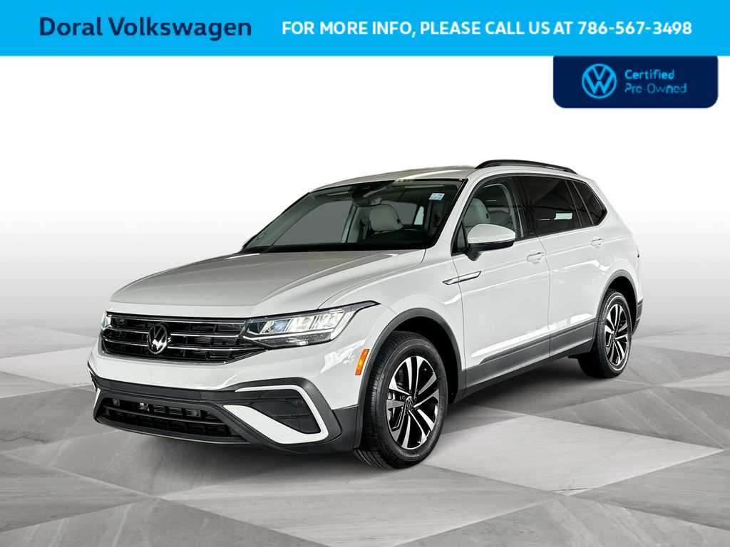 Thumbnail: 2023 Volkswagen Tiguan - 4