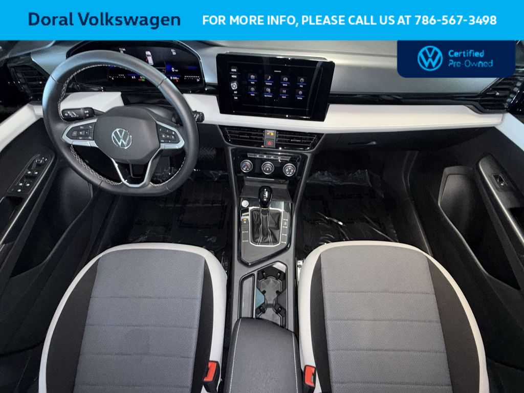 Thumbnail: 2025 Volkswagen Taos - 24