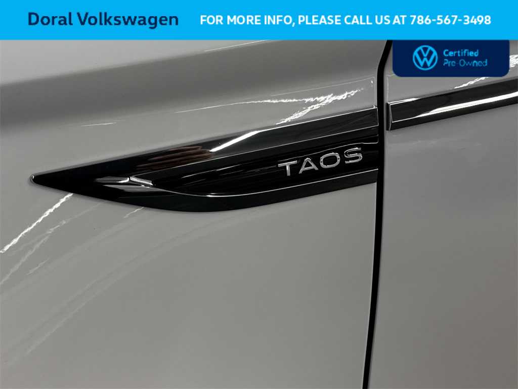 Thumbnail: 2024 Volkswagen Taos - 10