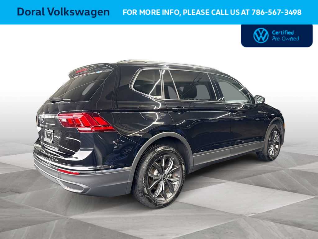 Thumbnail: 2023 Volkswagen Tiguan - 8