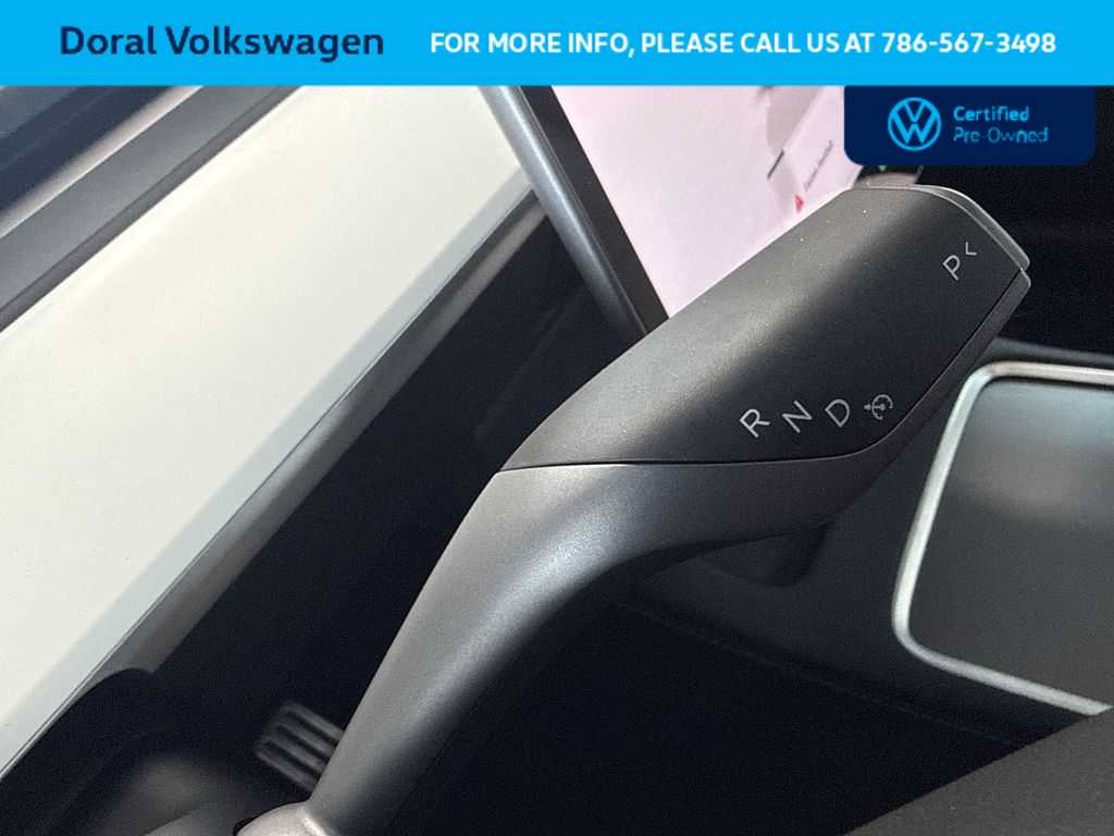 Thumbnail: 2025 Tesla Model Y - 21