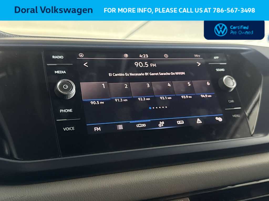 Thumbnail: 2022 Volkswagen Taos - 18