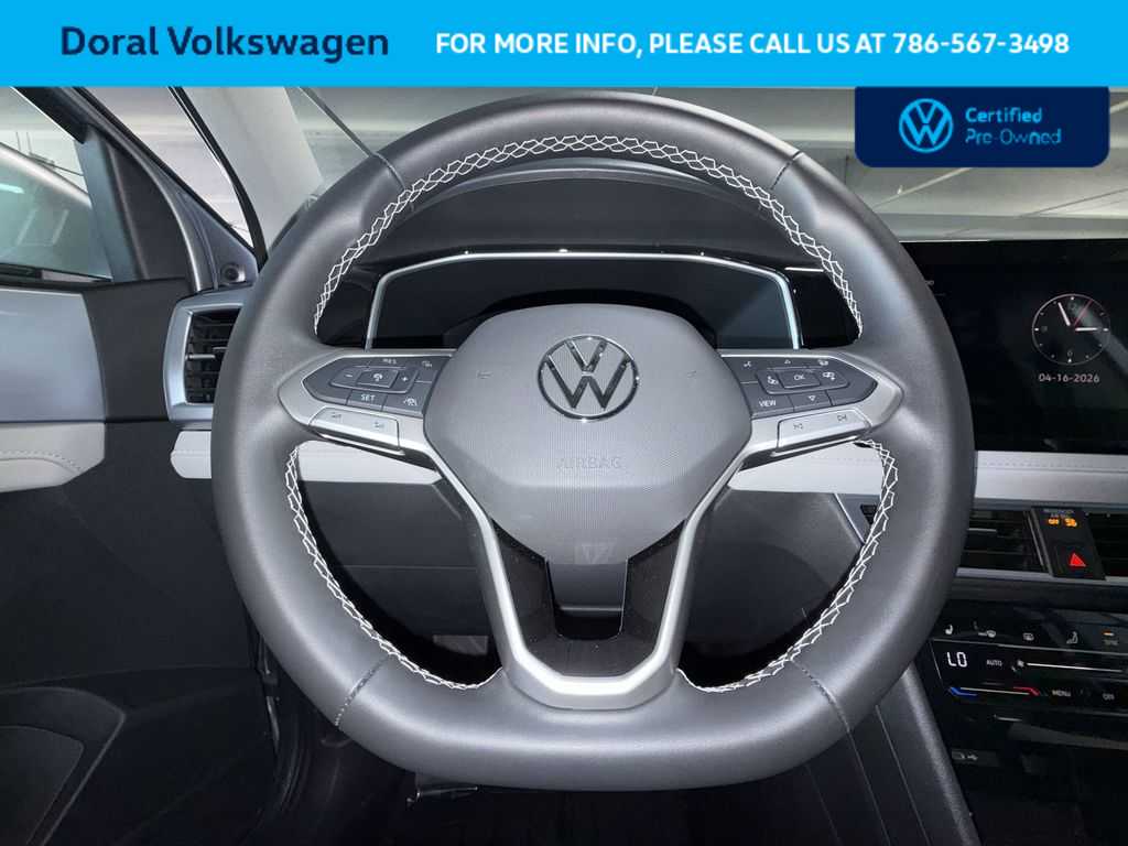 Thumbnail: 2025 Volkswagen Taos - 15