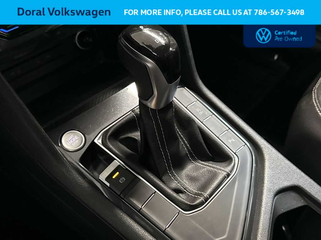 Thumbnail: 2022 Volkswagen Tiguan - 20