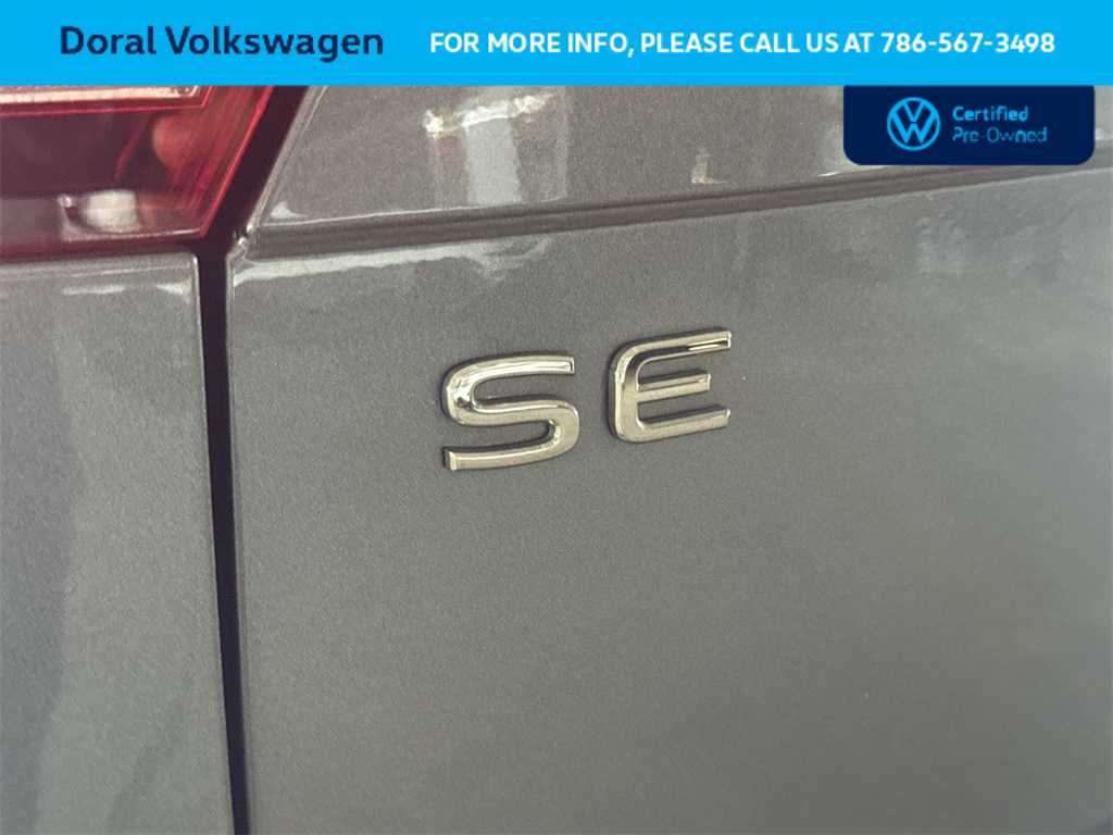 Thumbnail: 2023 Volkswagen Tiguan - 11