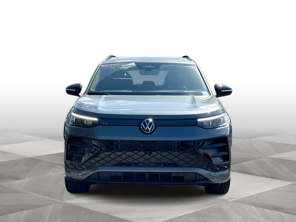 Thumbnail: 2026 Volkswagen Tiguan - 3