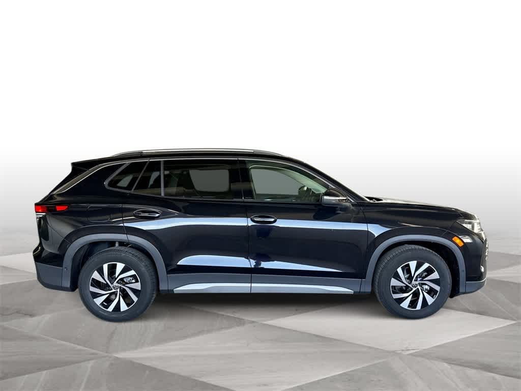 Thumbnail: 2026 Volkswagen Tiguan - 9