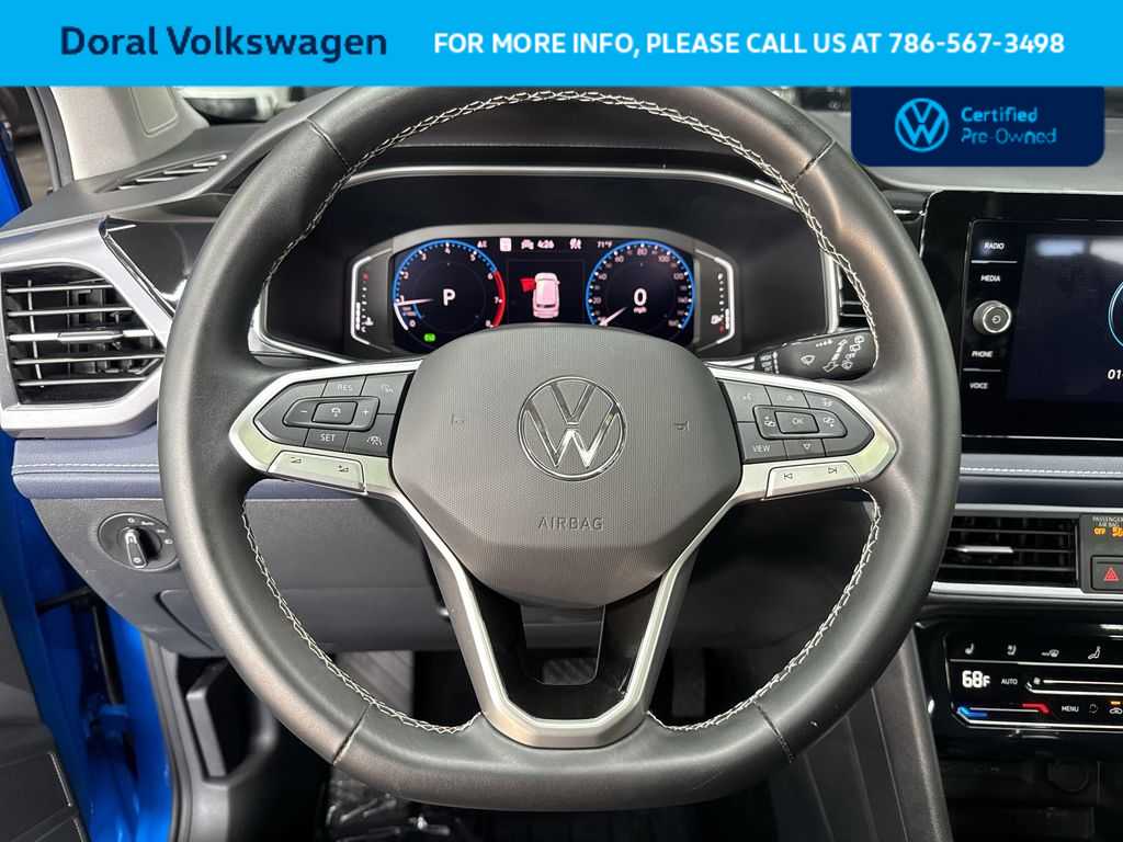 Thumbnail: 2025 Volkswagen Taos - 15