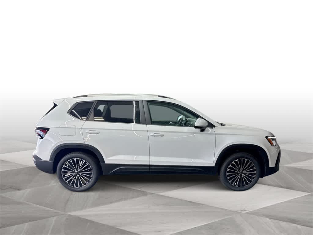 Thumbnail: 2026 Volkswagen Taos - 9