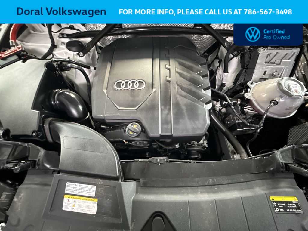 Thumbnail: 2023 Audi Q5 - 12