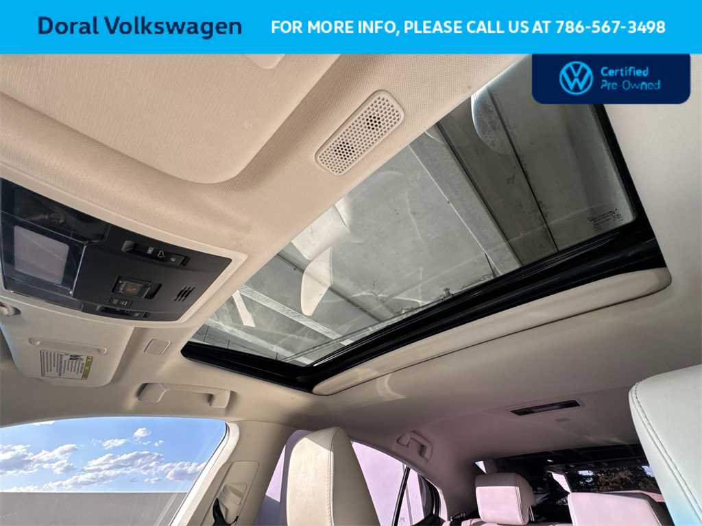 Thumbnail: 2025 Lexus ES - 17