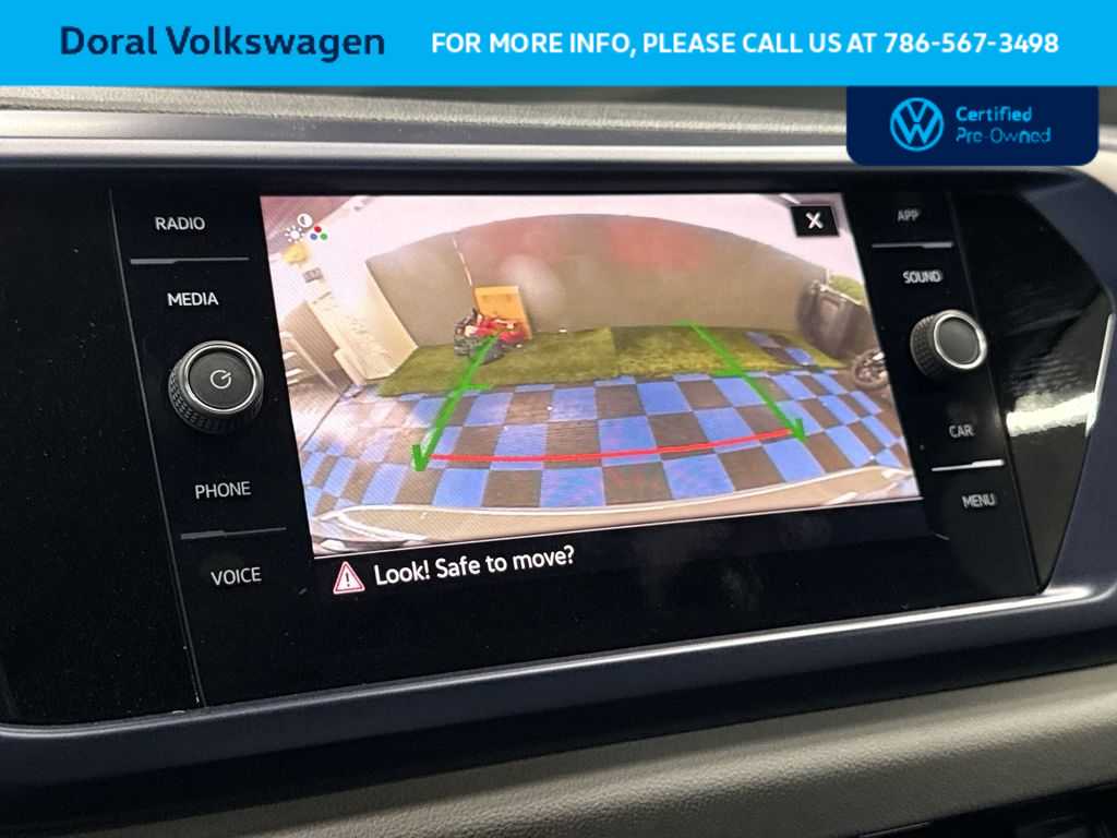 Thumbnail: 2023 Volkswagen Taos - 19