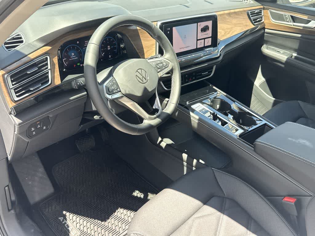 Thumbnail: 2026 Volkswagen Atlas - 13