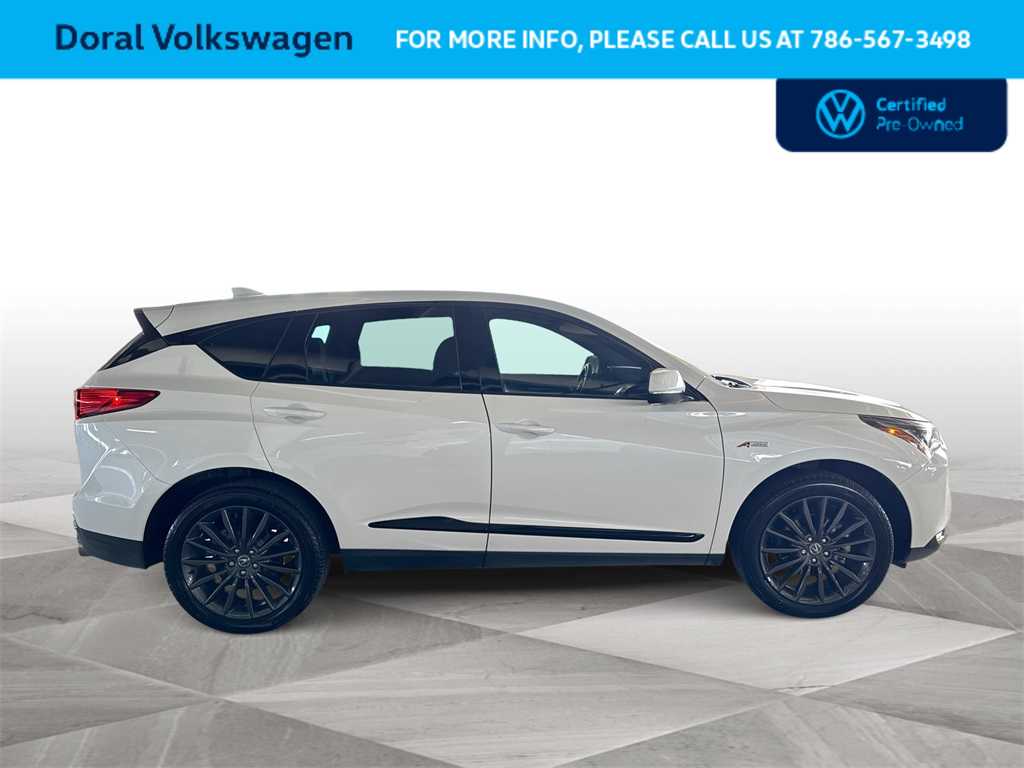 Thumbnail: 2024 Acura RDX - 9