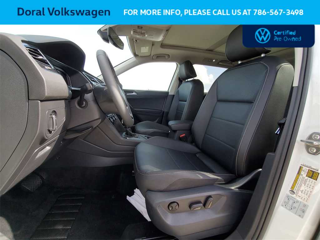 Thumbnail: 2021 Volkswagen Tiguan - 20