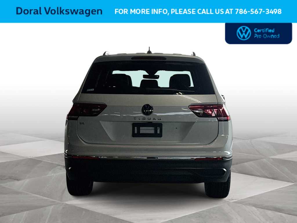 Thumbnail: 2023 Volkswagen Tiguan - 7