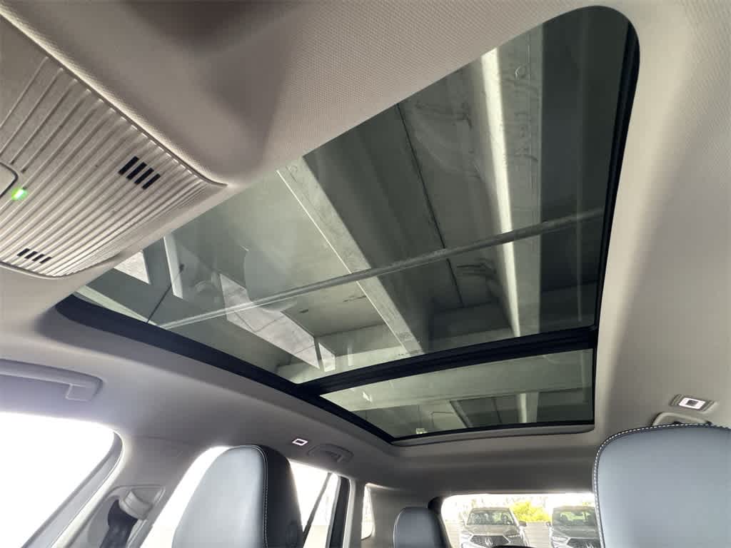 Thumbnail: 2026 Volkswagen Tiguan - 17