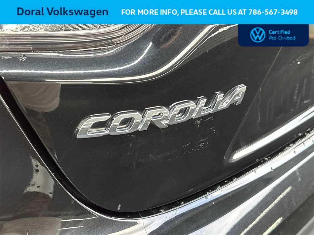 Thumbnail: 2023 Toyota Corolla - 10