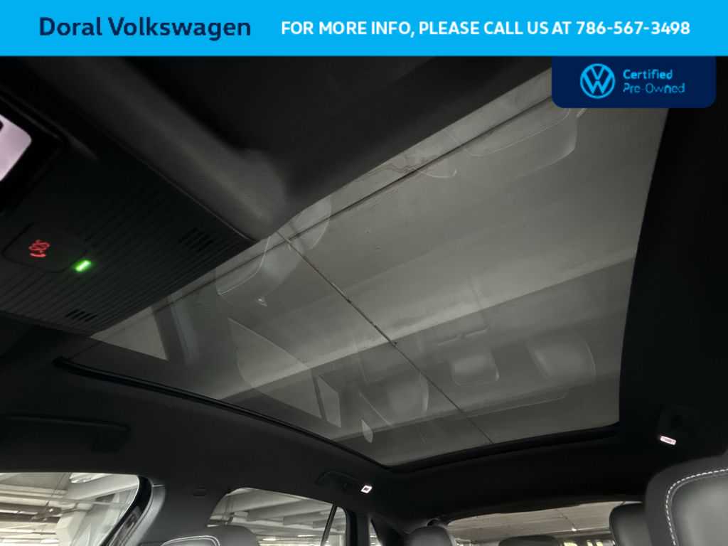 Thumbnail: 2023 Volkswagen ID.4 - 17