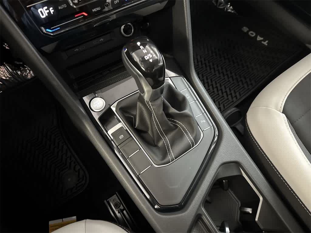 Thumbnail: 2026 Volkswagen Taos - 21