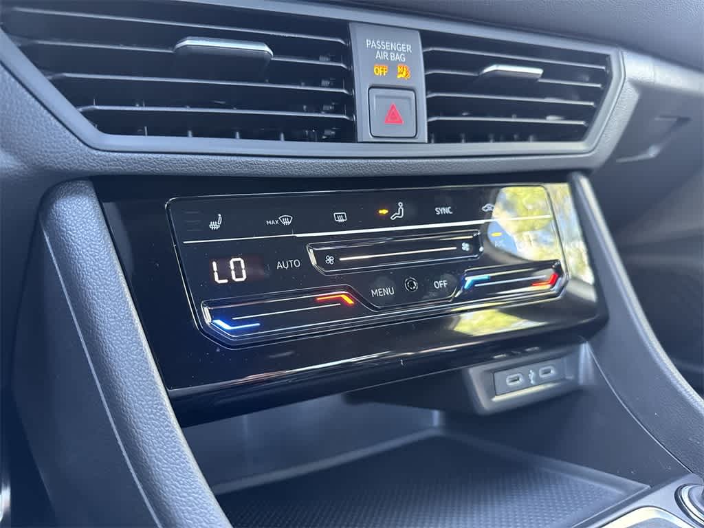 Thumbnail: 2026 Volkswagen Jetta - 20