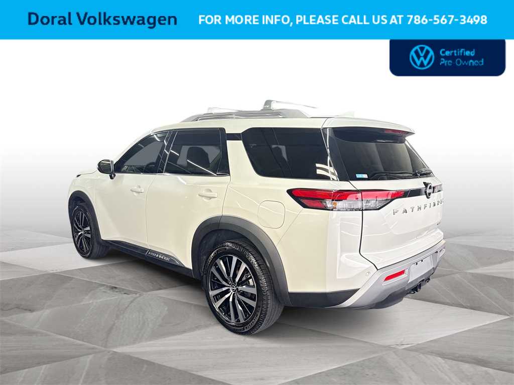 Thumbnail: 2023 Nissan Pathfinder - 6