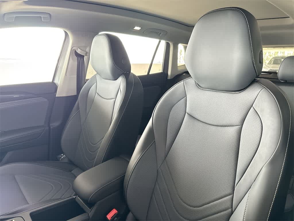 Thumbnail: 2026 Volkswagen Tiguan - 14