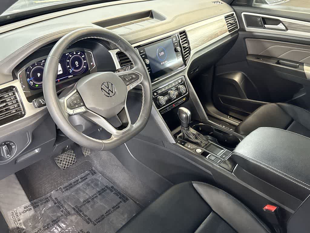 Thumbnail: 2023 Volkswagen Atlas - 13