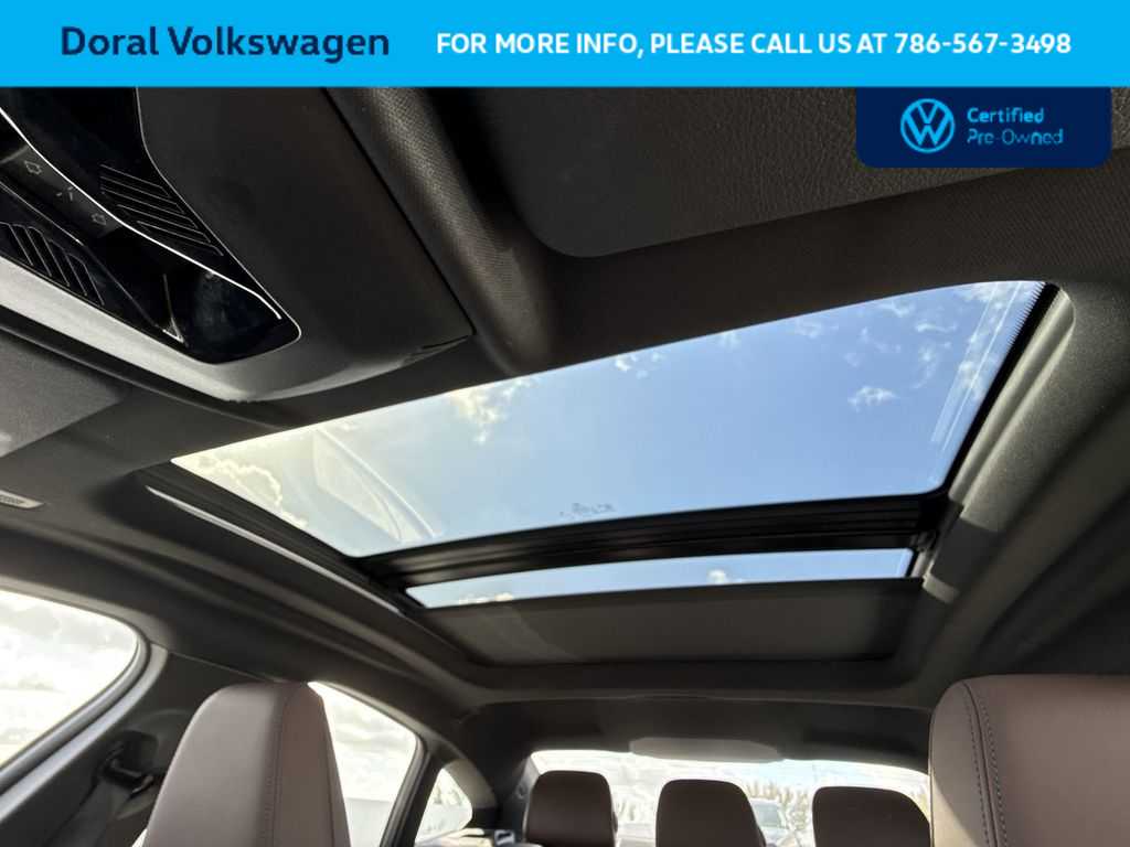 Thumbnail: 2025 BMW 2 Series - 17