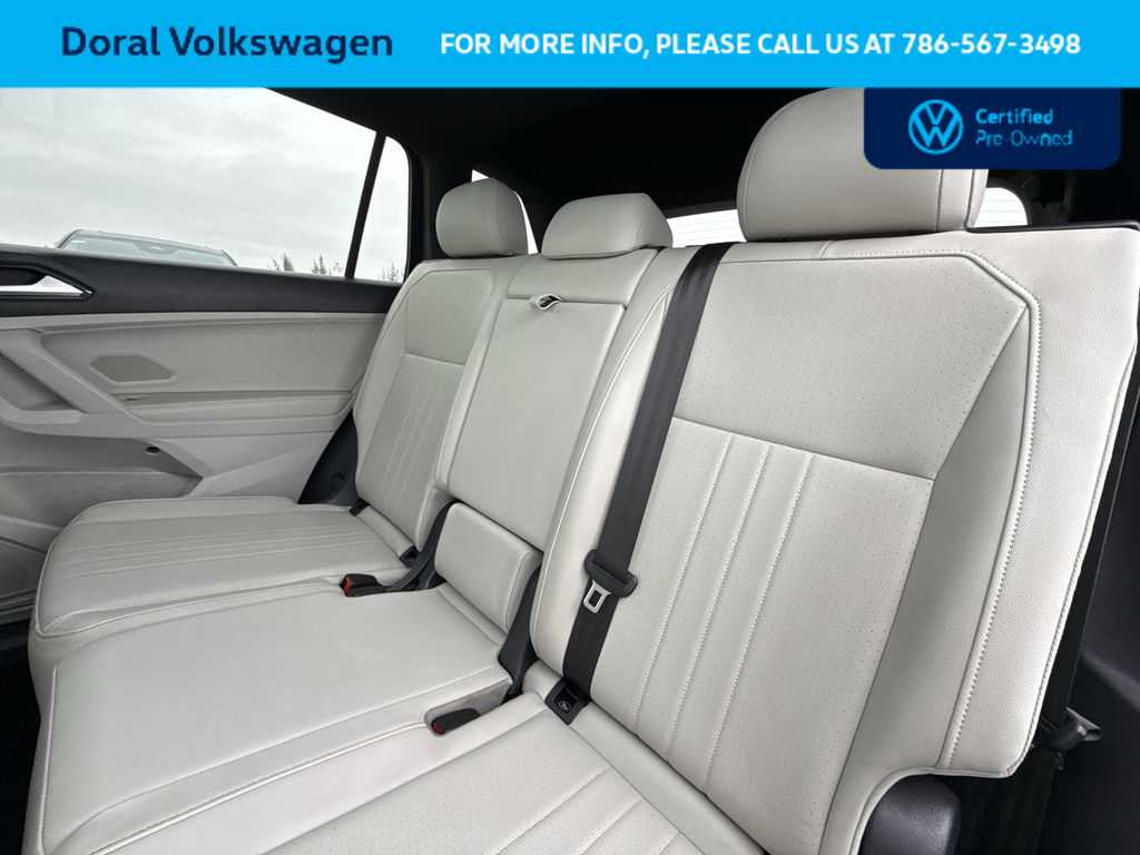 Thumbnail: 2023 Volkswagen Tiguan - 22