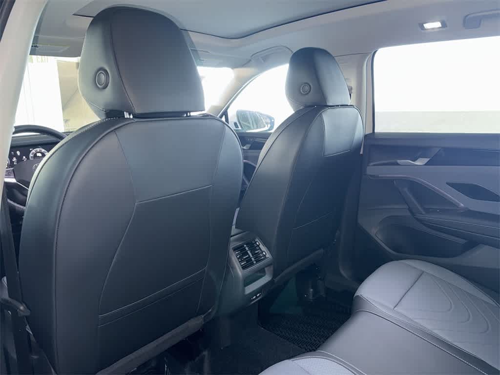 Thumbnail: 2026 Volkswagen Tiguan - 23