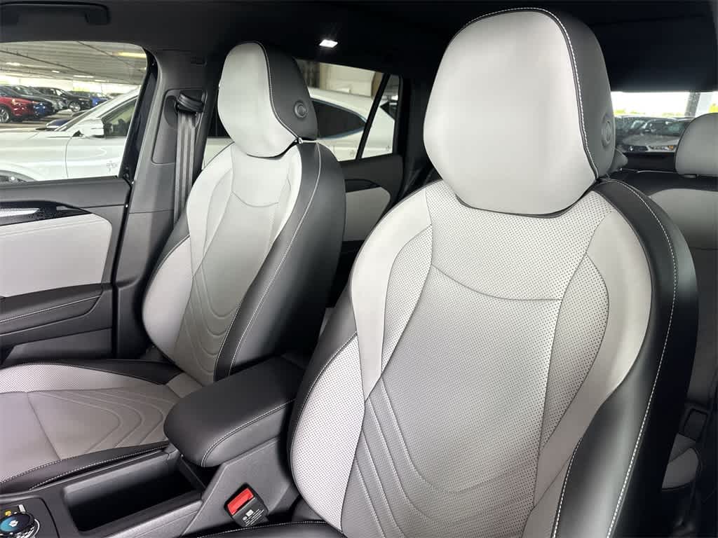 Thumbnail: 2026 Volkswagen Tiguan - 14