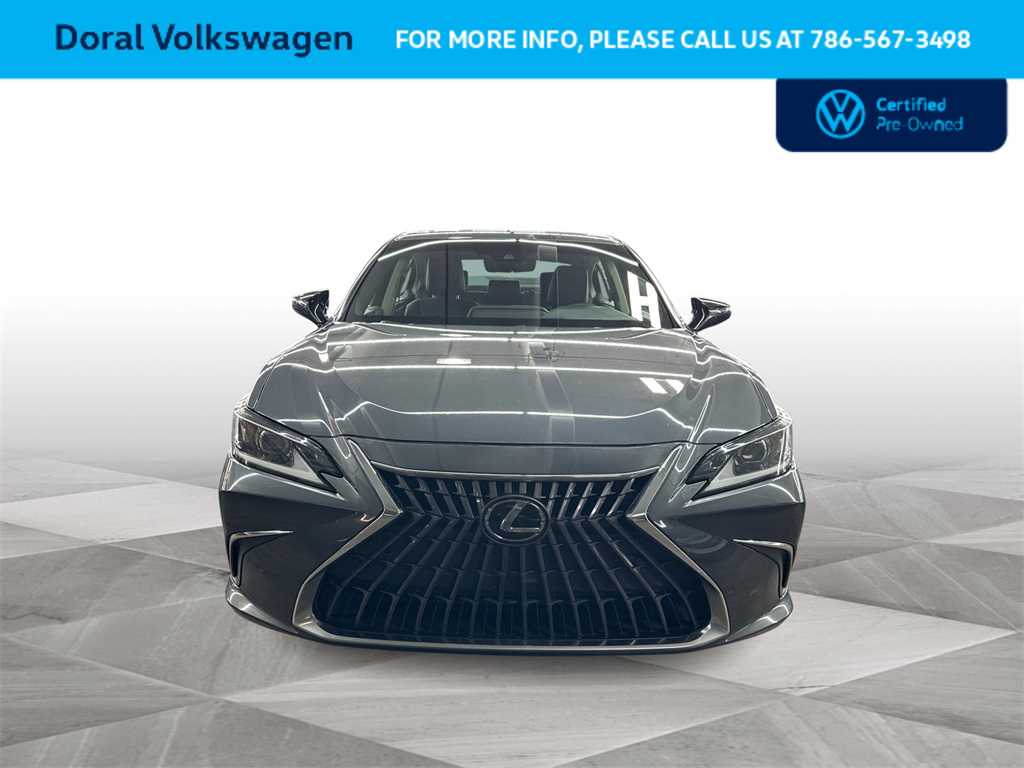 Thumbnail: 2022 Lexus ES - 3