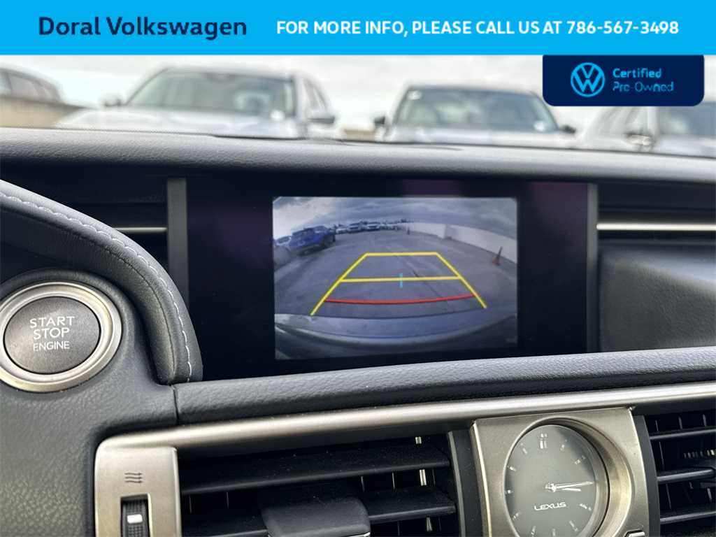 Thumbnail: 2016 Lexus IS - 19