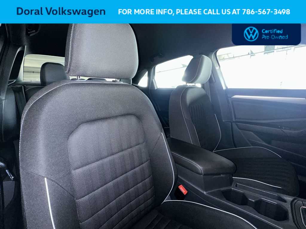 Thumbnail: 2023 Volkswagen Jetta - 26