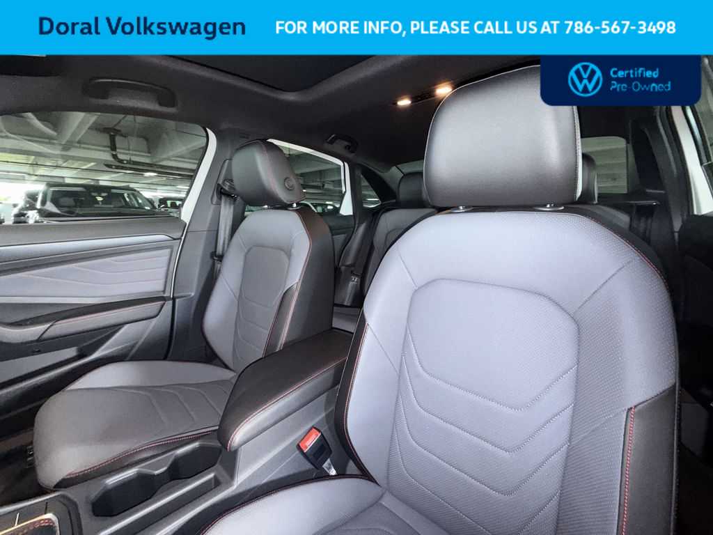 Thumbnail: 2026 Volkswagen Jetta - 14