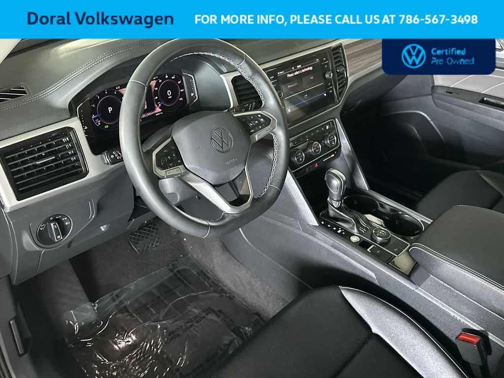 Thumbnail: 2023 Volkswagen Atlas - 13