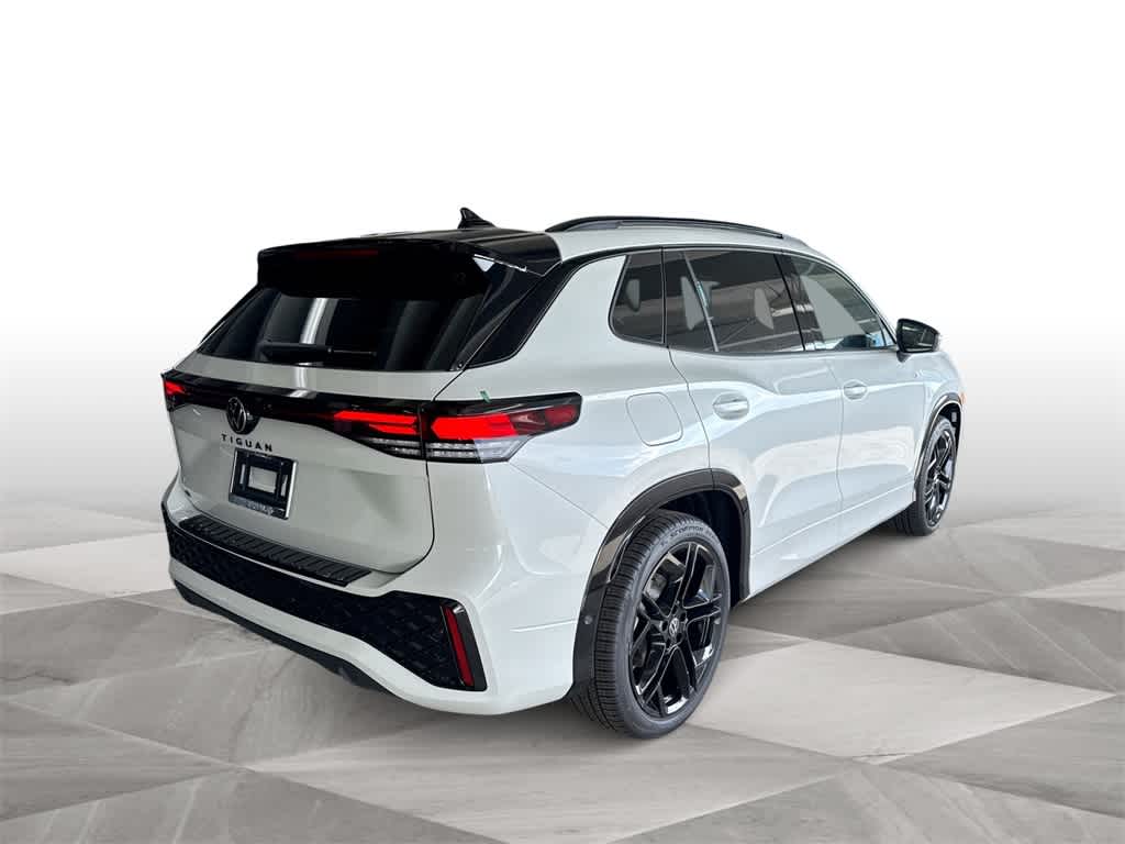 Thumbnail: 2026 Volkswagen Tiguan - 8