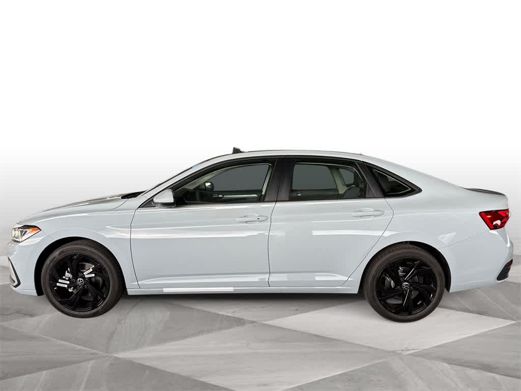 Thumbnail: 2026 Volkswagen Jetta - 5