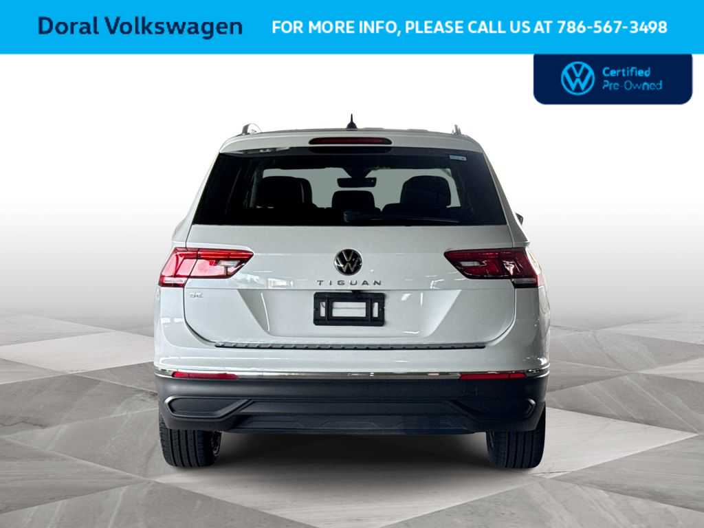 Thumbnail: 2023 Volkswagen Tiguan - 7